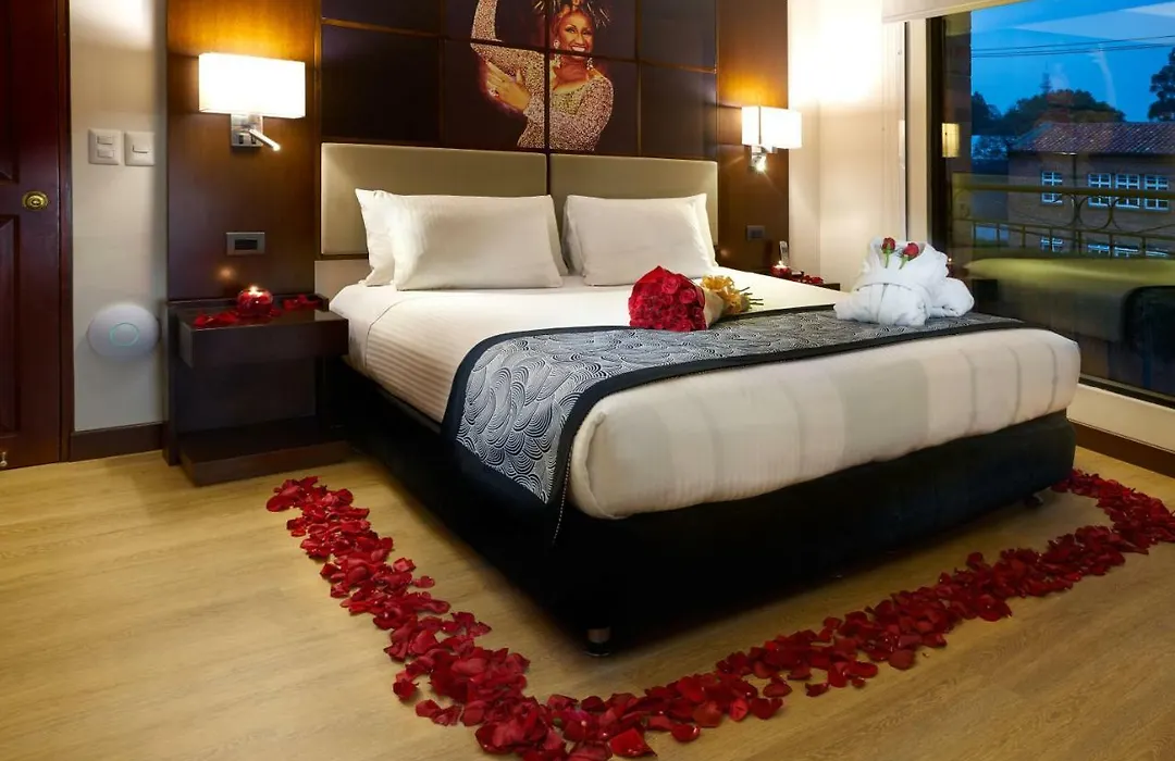 Hotel Celebrities Suites-1