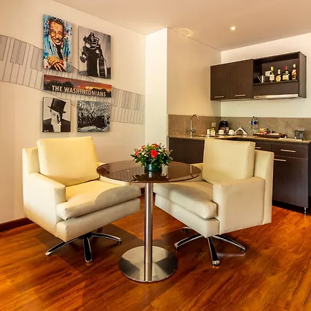 Jazz Apartments-3